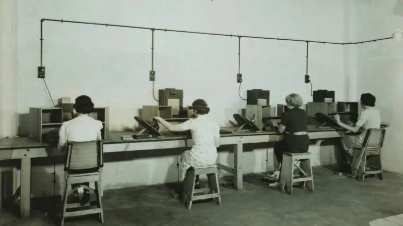 কম্পিউটারের সংক্ষিপ্ত ইতিহাস সম্পর্কে সহজ ব্যাখ্যা