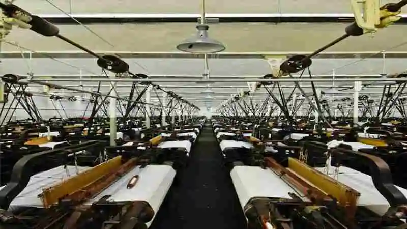 গার্মেন্টস প্রোডাকশন মেশিন ও তাদের ব্যবহার