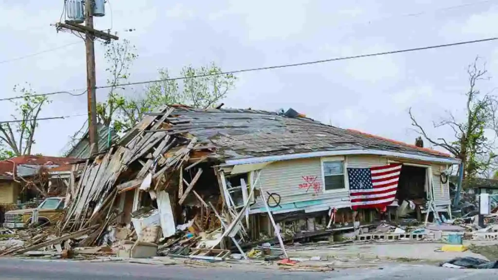 প্রাকৃতিক দুর্যোগের কারণ এবং প্রভাব চিত্র