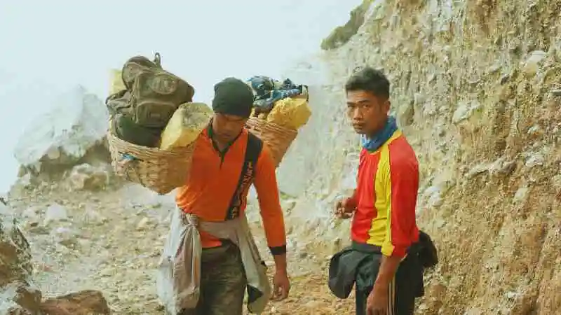 প্রাকৃতিক সম্পদের সংজ্ঞা ও এর ধরন সম্পর্কিত তথ্য