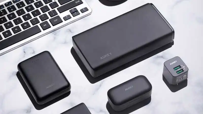 Wireless পাওয়ার ব্যাংক price bd – নতুন, শক্তিশালী ও দ্রুত চার্জিং পাওয়ার ব্যাংক বাংলাদেশে