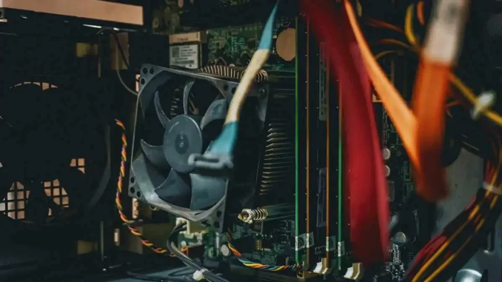 কম্পিউটার হার্ডওয়্যার ট্রাবলশুটিং প্রক্রিয়ায় হার্ডওয়্যার সমস্যা শনাক্ত ও সমাধানের ধাপসমূহ