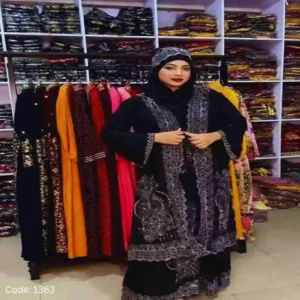 স্টোন বোরকা – আকর্ষণীয় স্টোন ওয়ার্ক ডিজাইনের প্রিমিয়াম বোরকা, মার্জিত ও স্টাইলিশ ইসলামিক পোশাক।